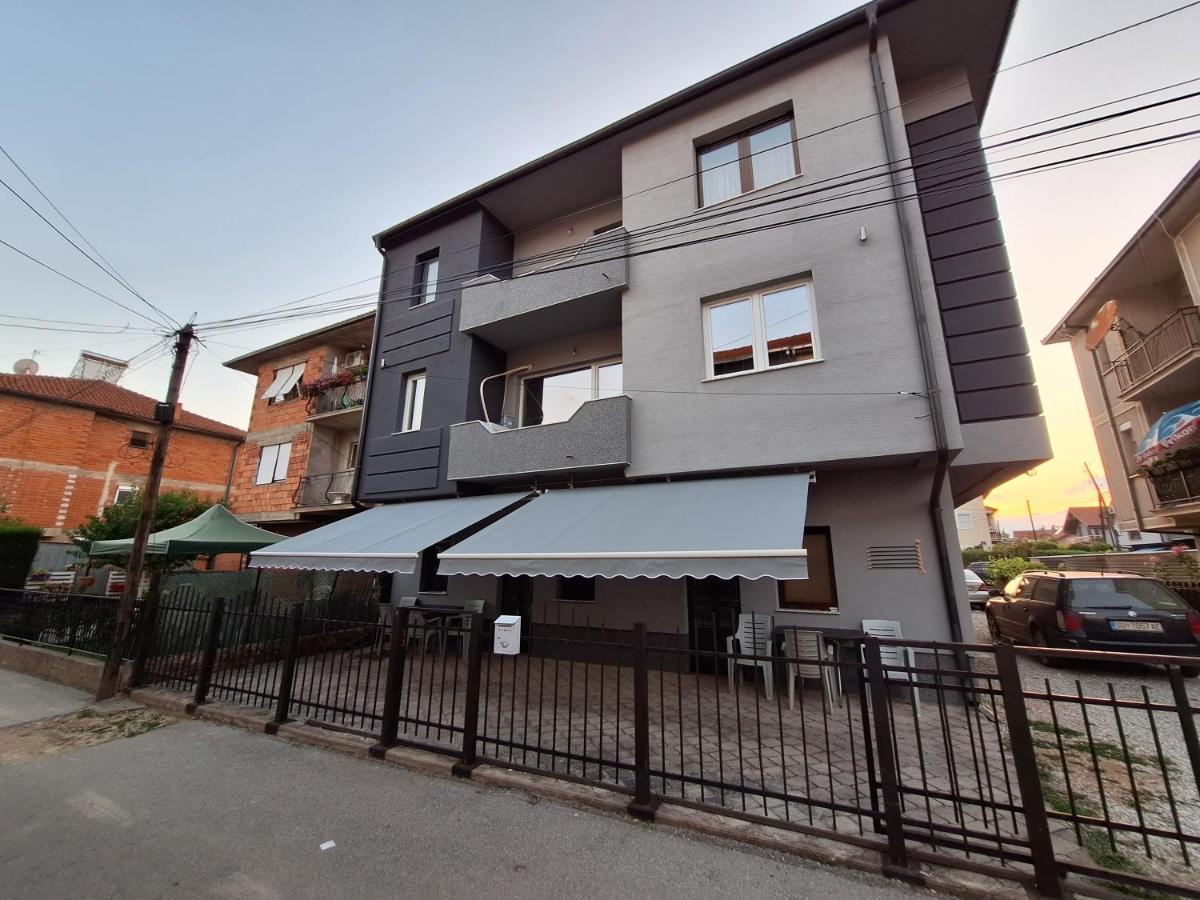 Studio Apartments Oleg Ohrid Eksteriør billede