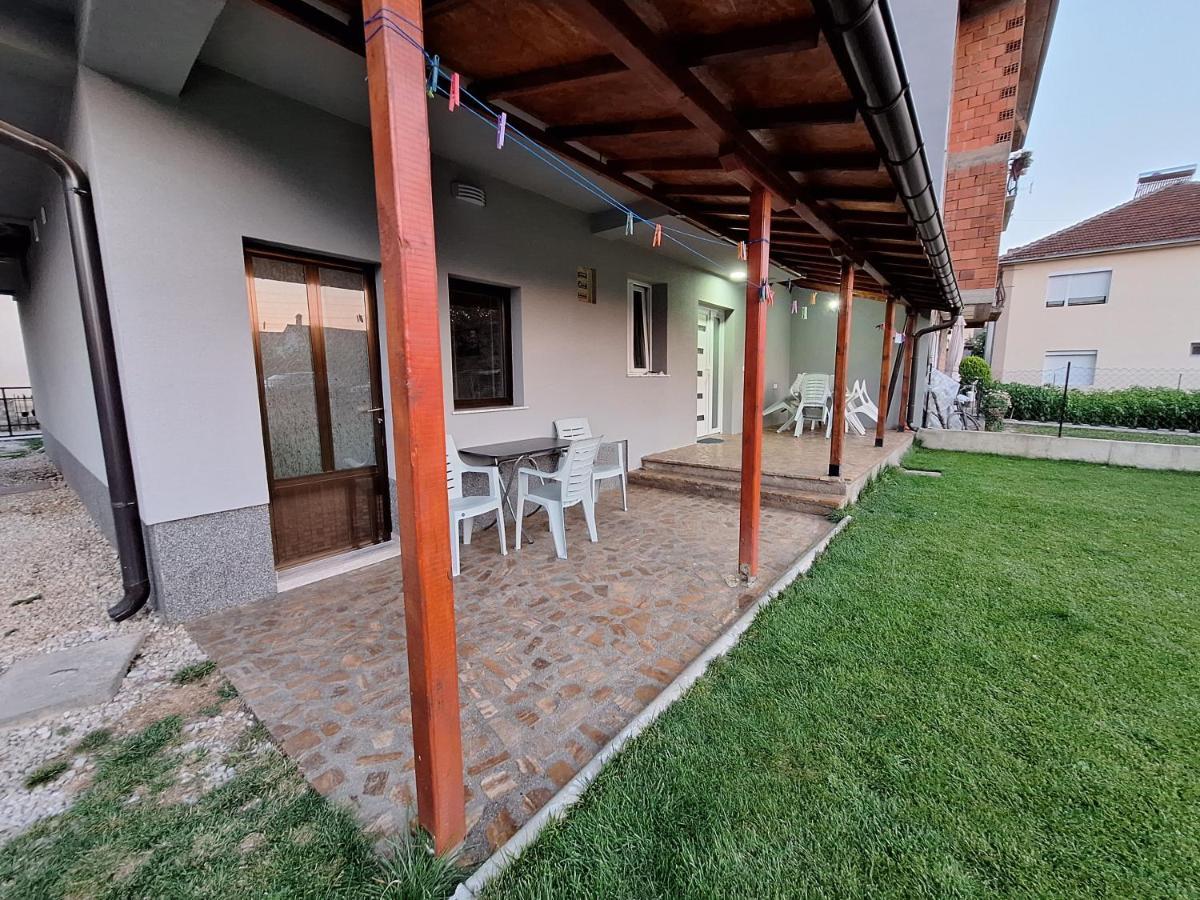 Studio Apartments Oleg Ohrid Eksteriør billede