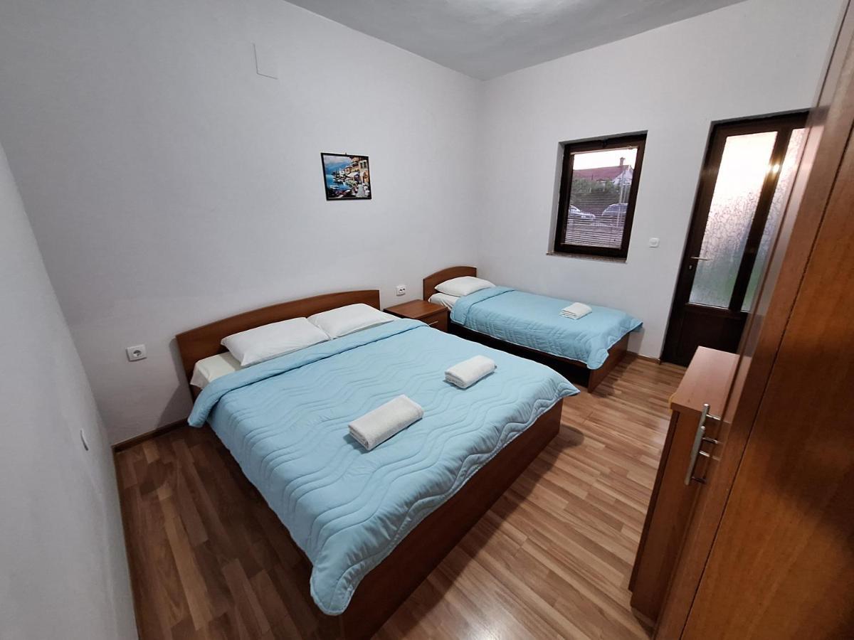 Studio Apartments Oleg Ohrid Eksteriør billede